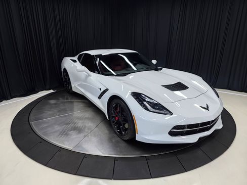 Used 2015 Chevrolet Corvette Stingray Coupe w/ 2LT Preferred Equipment Group RWD image 6