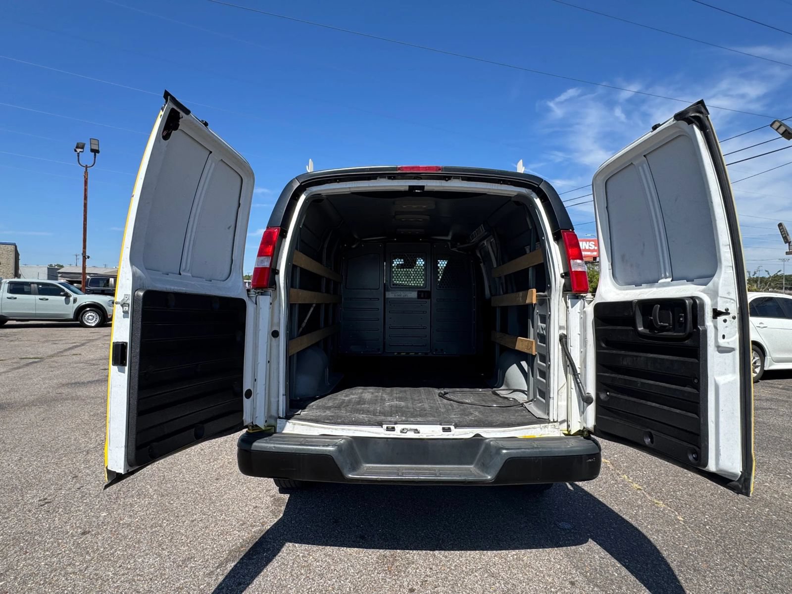 Used 2020 GMC Savana 2500 w/ Driver Convenience Package RWD image 11