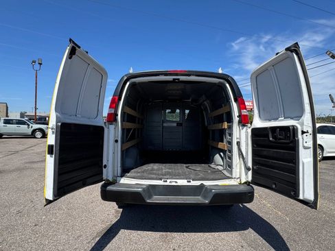 Used 2020 GMC Savana 2500 w/ Driver Convenience Package RWD image 11