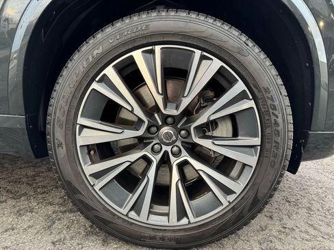 Used 2022 Volvo XC90 T8 Inscription Expression w/ Advanced Package image 18