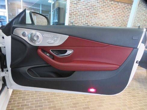 Used 2021 Mercedes-Benz C 300 Cabriolet image 18