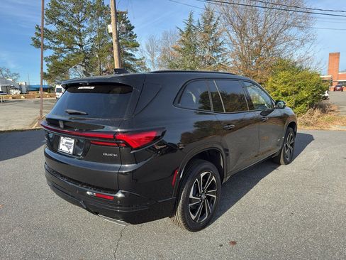 New 2026 Buick Enclave Sport Touring w/ Power Package image 5