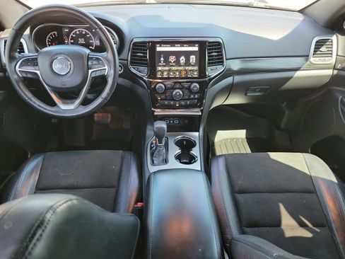 Used 2020 Jeep Grand Cherokee Altitude image 11