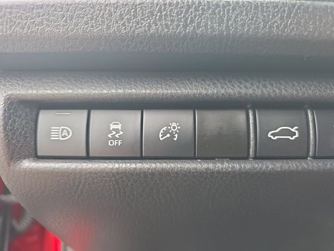Used 2025 Toyota Camry LE FWD image 15