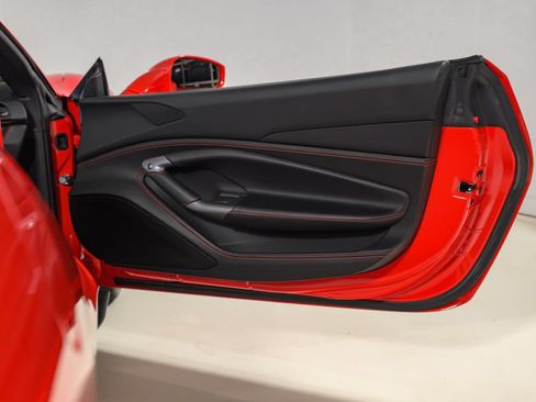 Used 2022 Ferrari F8 Tributo RWD image 29