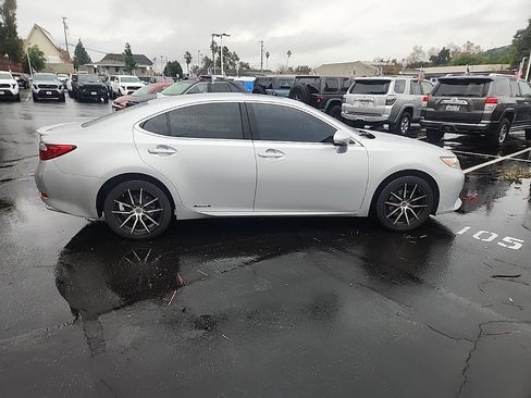 Used 2014 Lexus ES 300h image 6