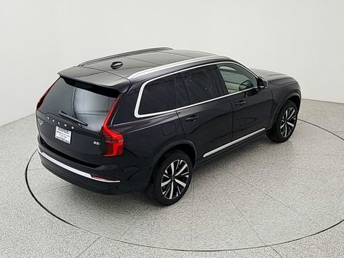 New 2026 Volvo XC90 B5 Core image 34