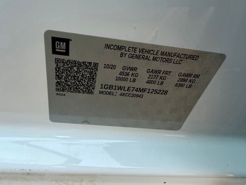 Used 2021 Chevrolet Silverado 2500 W/T w/ WT Convenience Package image 2