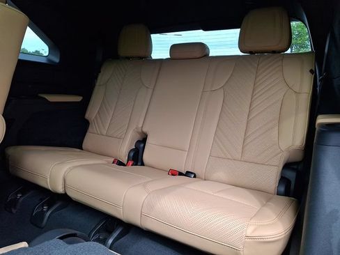 Used 2025 Cadillac Escalade IQ Sport 2 AWD/4WD image 10