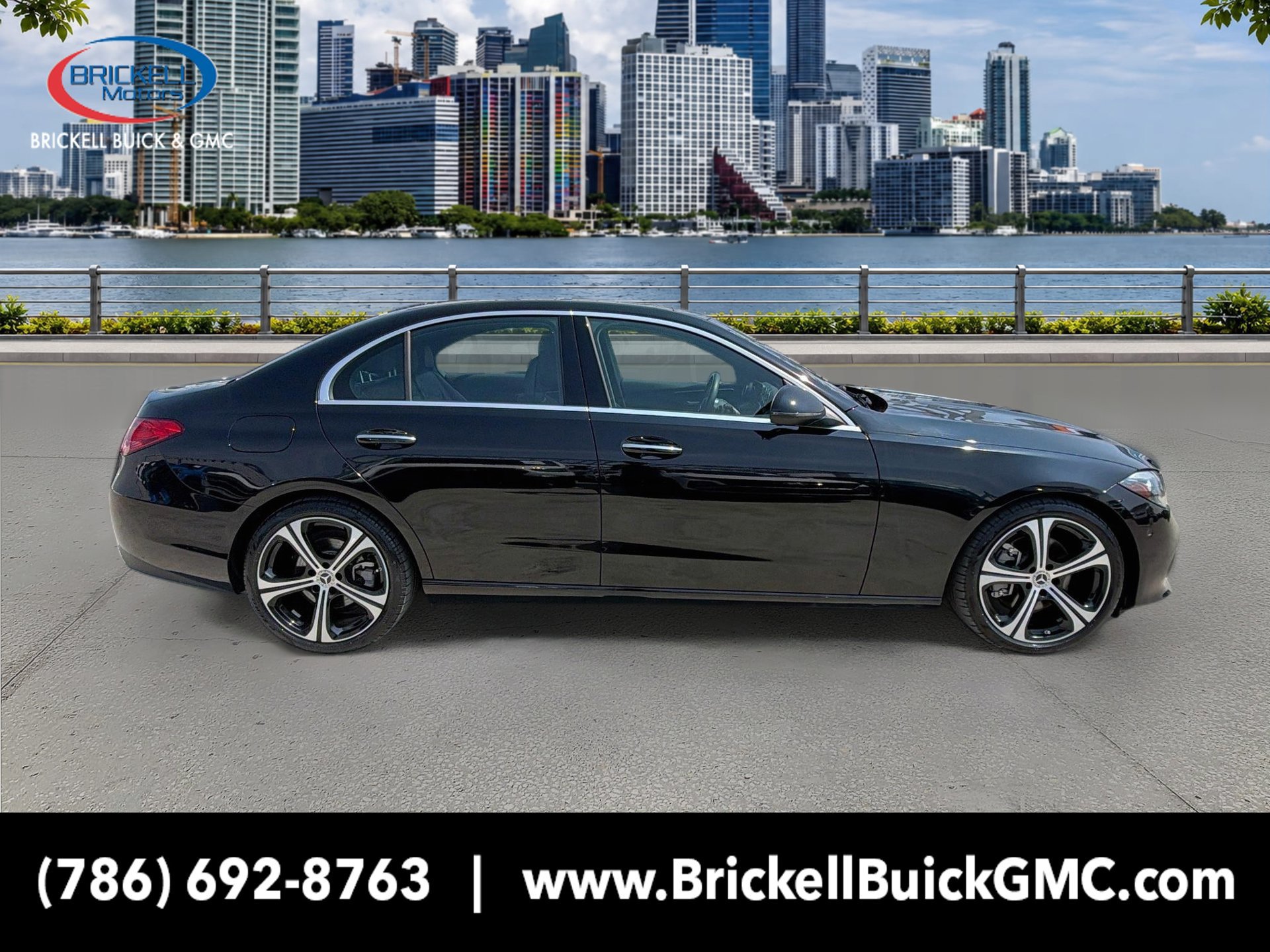 Used 2025 Mercedes-Benz C 300 Sedan image 7