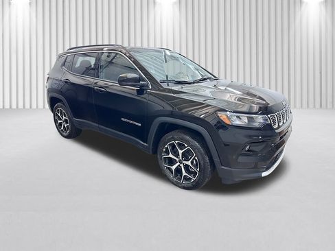 New 2026 Jeep Compass Limited w/ Sun, Sound & Navigation Group image 2