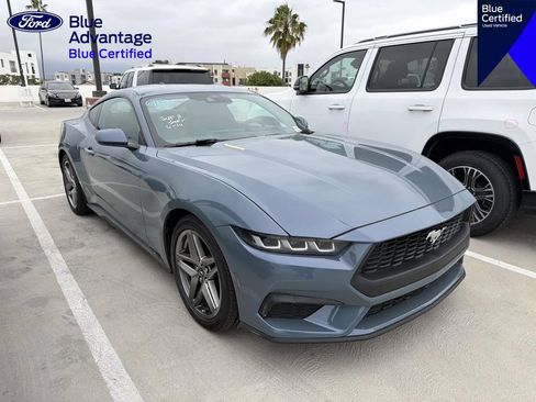 Used 2024 Ford Mustang Coupe RWD image 17
