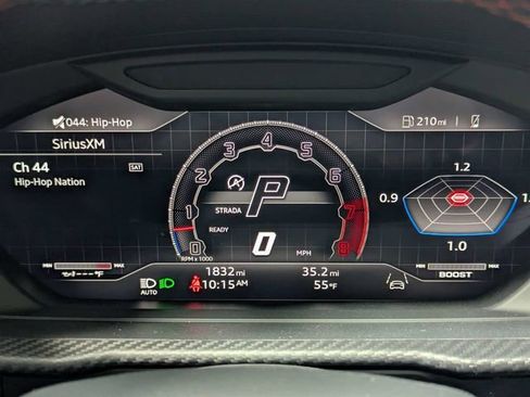 Used 2023 Lamborghini Urus Performante AWD/4WD image 19