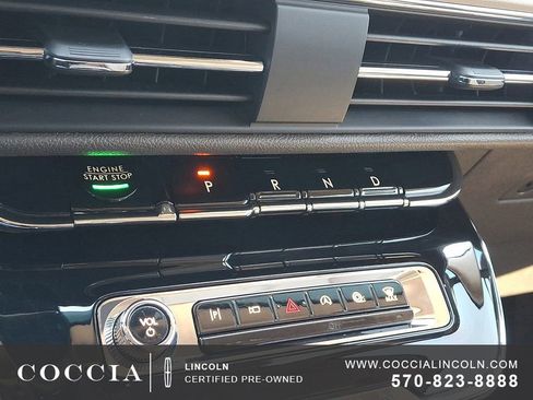 Used 2023 Lincoln Corsair AWD w/ Equipment Group 101A image 15