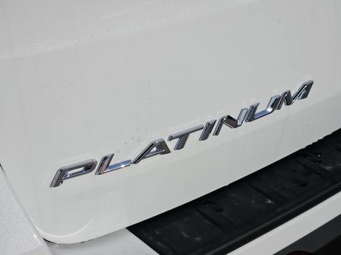 New 2026 Ford Explorer Platinum image 10