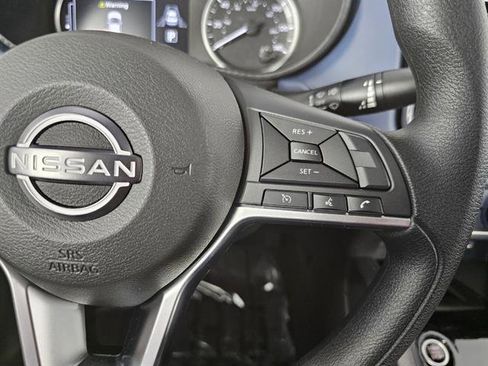 New 2025 Nissan Versa SV w/ Trunk Package image 28