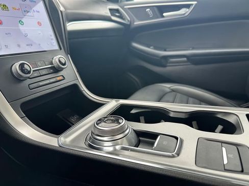 Certified 2022 Ford Edge SEL w/ Convenience Package image 23