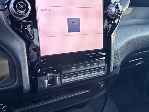 Used 2025 RAM 3500 Tradesman image 32