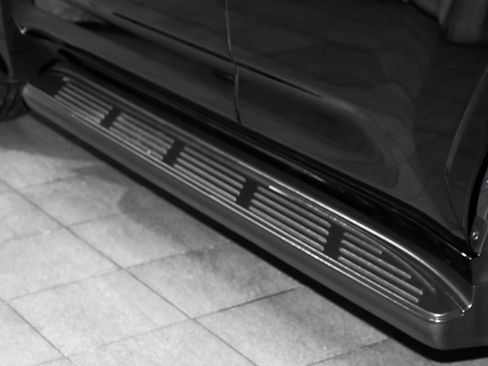 Used 2024 Lexus LX 600 F Sport image 96