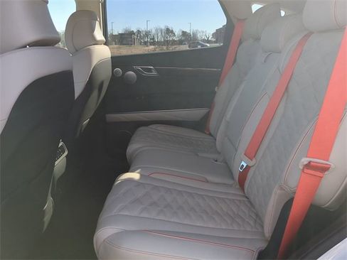 New 2025 Genesis GV80 3.5T e-SC image 13