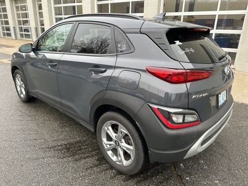 Used 2023 Hyundai Kona SEL w/ Convenience Package image 2