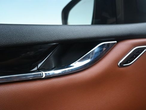 Used 2015 Maserati Quattroporte S Q4 image 19