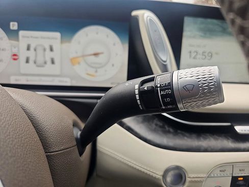 Used 2023 Genesis G90 3.5T image 22