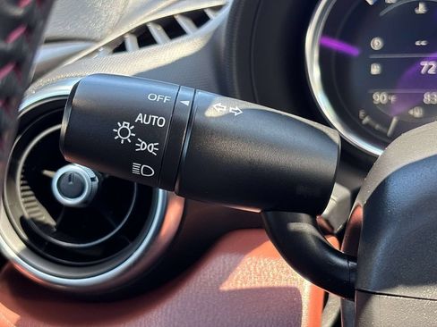 Used 2019 MAZDA MX-5 Miata RF Grand Touring RWD image 28
