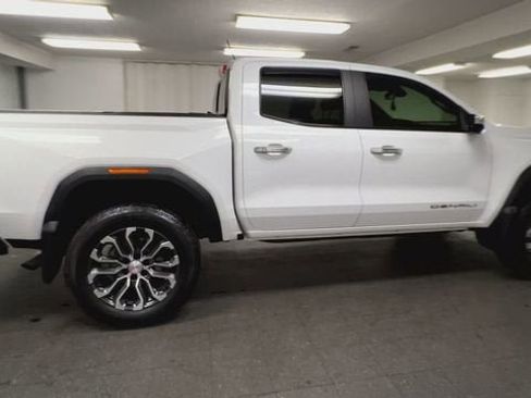 Certified 2023 GMC Canyon Denali AWD/4WD image 9