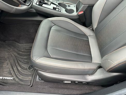 Used 2025 Subaru Crosstrek 2.5i Limited w/ Popular Package #3A image 25