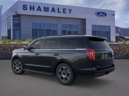 New 2025 Ford Expedition Active image 4