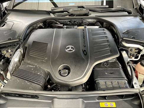 Certified 2022 Mercedes-Benz S 500 4MATIC w/ AMG Line Package image 32