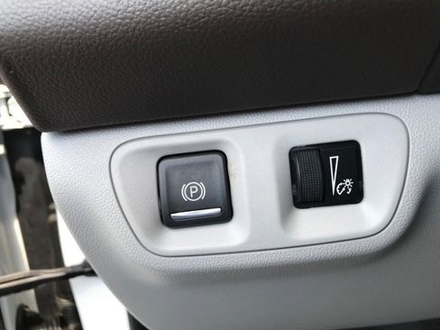 Used 2019 GMC Acadia SLT image 15