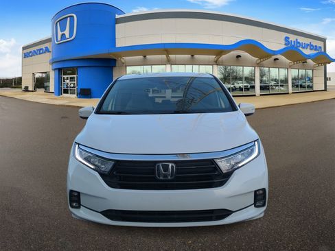 Certified 2023 Honda Odyssey EX-L image 3