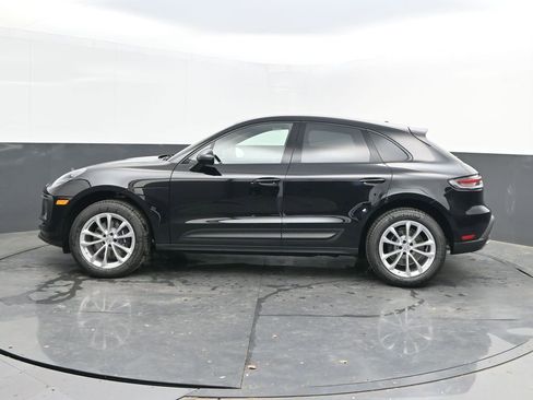 New 2025 Porsche Macan image 2