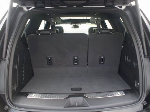 Used 2023 Chevrolet Tahoe RST w/ Luxury Package image 19