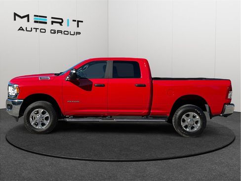 Used 2024 RAM 2500 Big Horn w/ Bed Utility Group AWD/4WD image 5