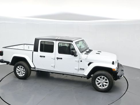 Used 2023 Jeep Gladiator Sport image 58