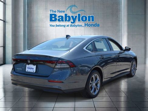 Used 2024 Honda Accord EX image 4