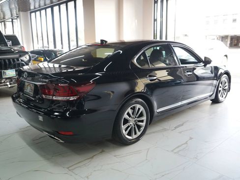Used 2014 Lexus LS 460 RWD image 22