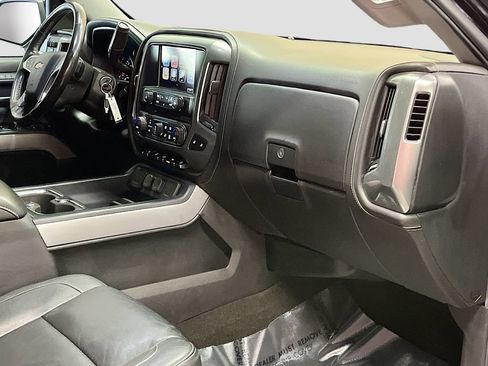 Used 2018 Chevrolet Silverado 1500 LTZ Z71 w/ LTZ Plus Package AWD/4WD image 29