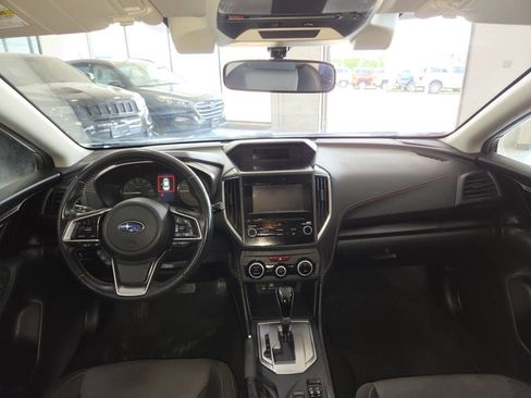 Used 2022 Subaru Crosstrek 2.0i Premium AWD/4WD image 21