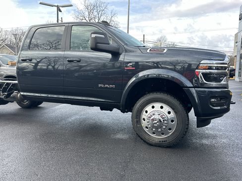 New 2026 RAM 5500 Laramie w/ Laramie Trim Package image 22
