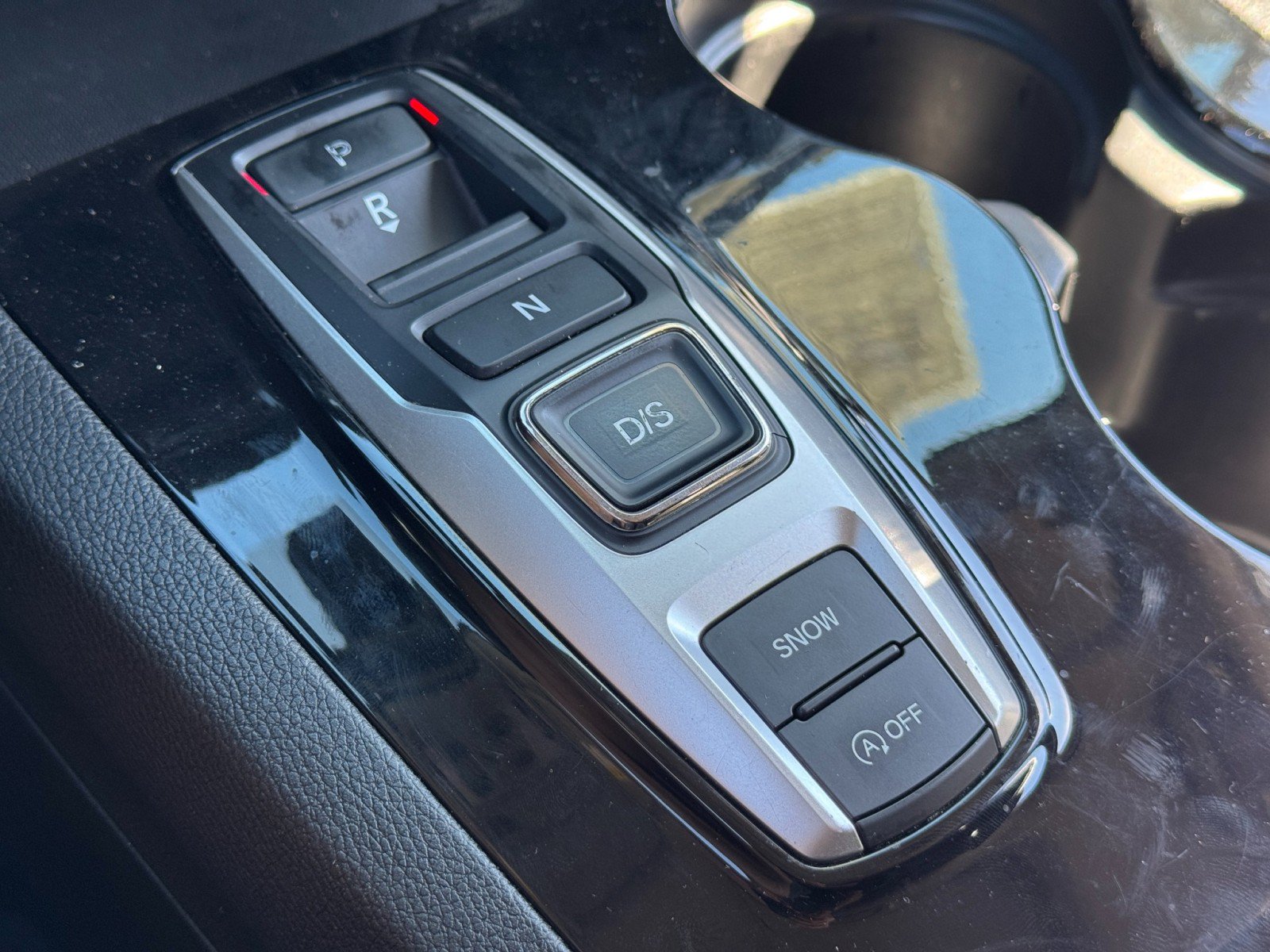 Used 2017 Honda Pilot Touring image 29