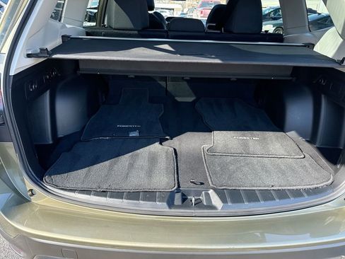 Used 2023 Subaru Forester Premium image 20