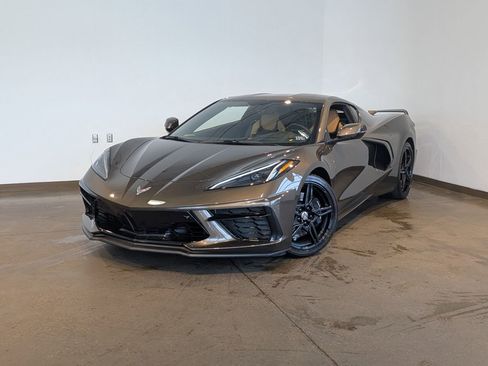 Used 2020 Chevrolet Corvette Stingray w/ 2LT Preferred Equipment Group image 1