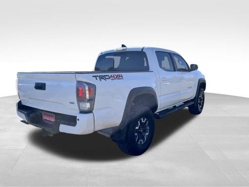 Used 2020 Toyota Tacoma TRD Off-Road image 3