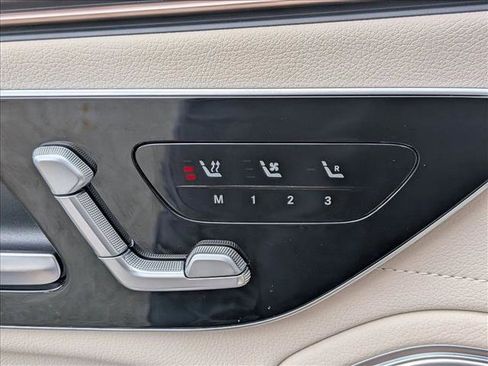 Certified 2023 Mercedes-Benz EQS 580 4MATIC Sedan image 20