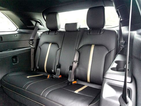 New 2026 MAZDA CX-90 3.3 Turbo w/ Premium Plus Pkg image 17