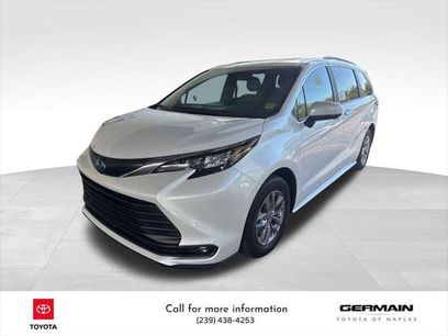 Certified 2025 Toyota Sienna XLE